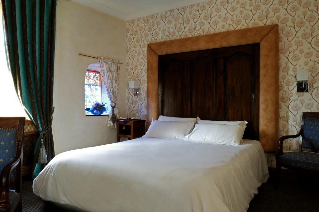 Hostellerie Jerome La Turbie Phòng bức ảnh